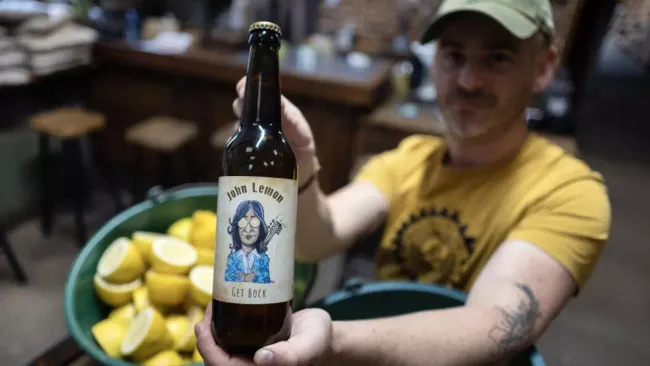 オノ・ヨーコの『ジョン・レモン』論争が、ブルターニュのクラフトビール醸造会社にとってのマーケティング金へと転向する