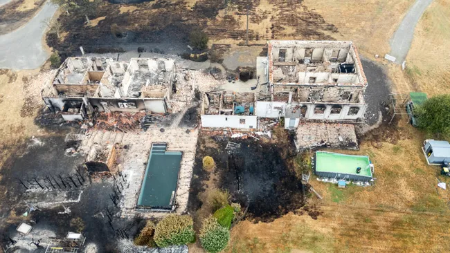 「避難」は誰にとっても同じではない――ジロンド県の山火事が映した非常時の格差