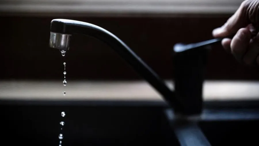 フランスの町や都市の4分の1で飲めない水道水