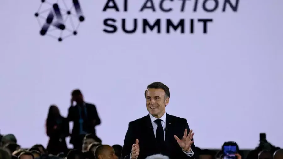 AIショーケースはフランスに報われるが、米国の技術懐疑論は続く