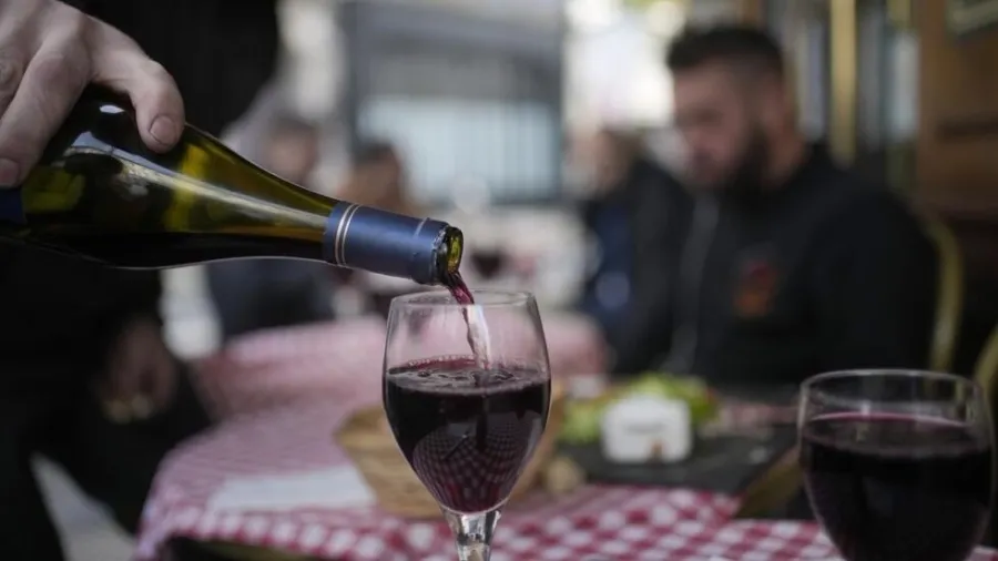 フランスのアルコール販売の減少は「乾いた1月」によるのでしょうか？