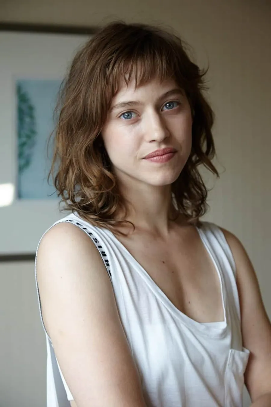 女優ルー・ドゥ・ラージュさんインタビュー|「夜明けの祈り」の主演