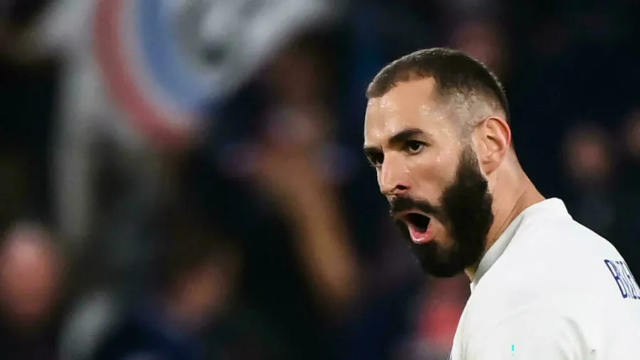 サッカー：ベンゼマ、セクステープ事件で執行猶予付き懲役1年を言い渡される