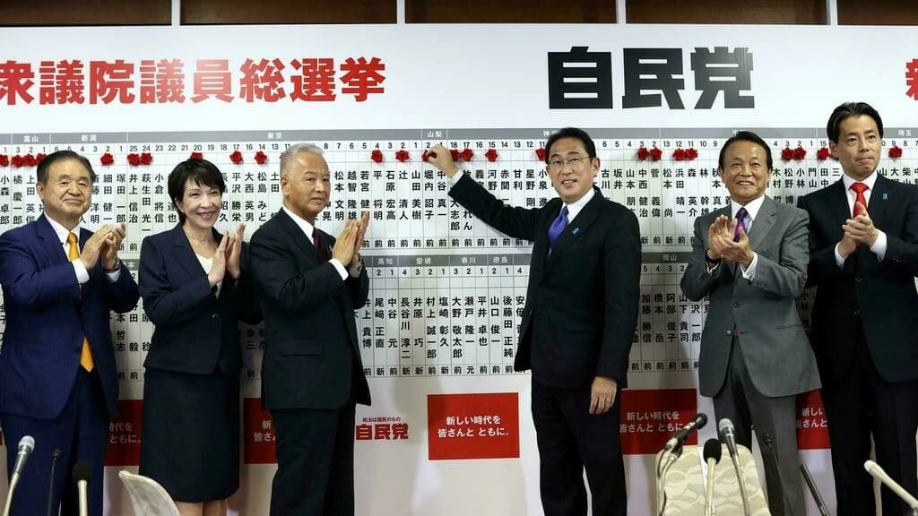日本では、政治の世界に女性がいないことが目立っている
