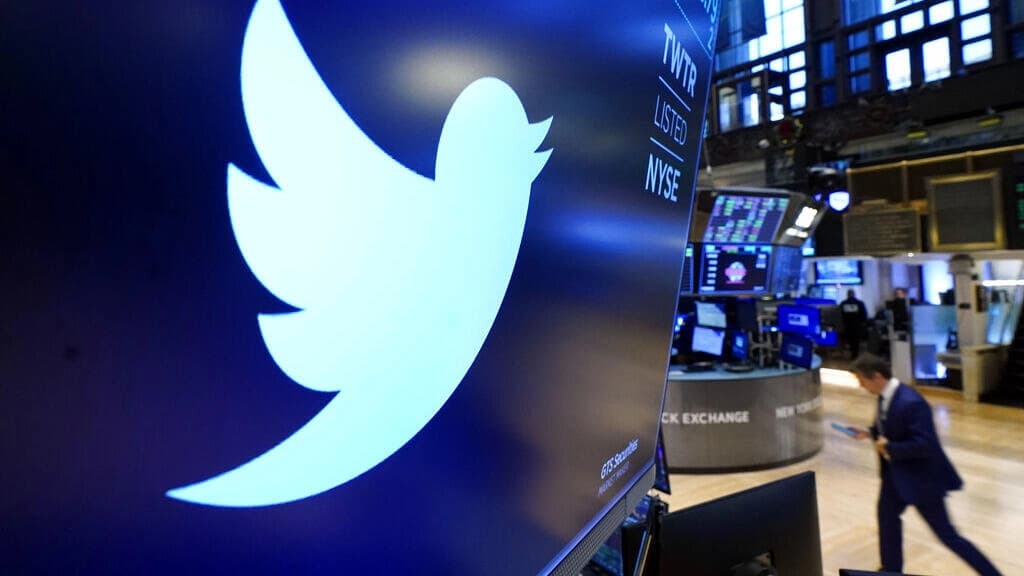 イーロン・マスクがTwitterを断念、企業が提訴を希望