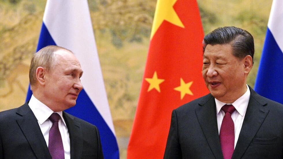言葉の戦争、ロシアに対する中国の「致命的な支援」に対する警告