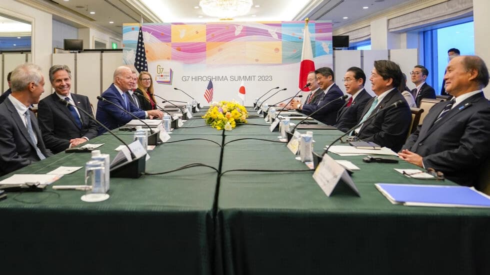 G7諸国は、ロシアと中国に対する戦線を強化しようとしています