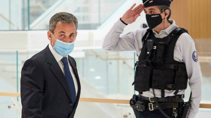 前フランス大統領に1年間の実刑判決が下されたことに対する政治的反応は圧倒的である。Getty Images - Kiran Ridley