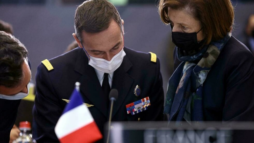 フローレンス・パルリー軍務大臣は、2021年10月20日(水)、フランス軍の新しいドクトリンを発表しました。ケンゾー・トリブイヤール / AFP