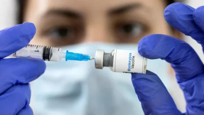 猿の天然痘ワクチン