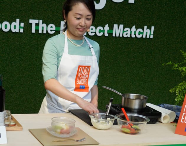 【料理研究家が教える】トマトとキウイのフェタチーズ白和え Perfect Match!クッキング・ワークショップ