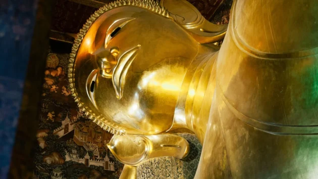 ブッダ、賢人、哲学者、宗教家？