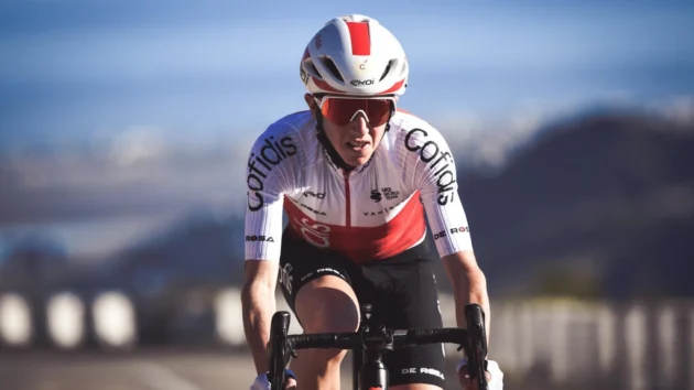 ツール・ド・フランス女子：サンドラ・レヴェネス選手、最年長と最年少を同時に達成