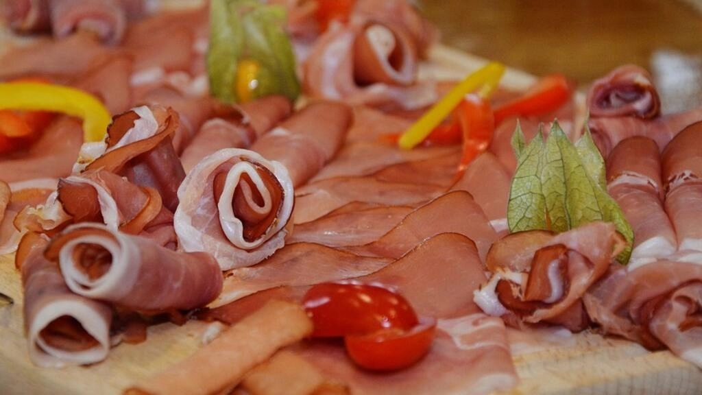 硝酸塩と亜硝酸塩:これらの食品添加物の健康リスクは何ですか?