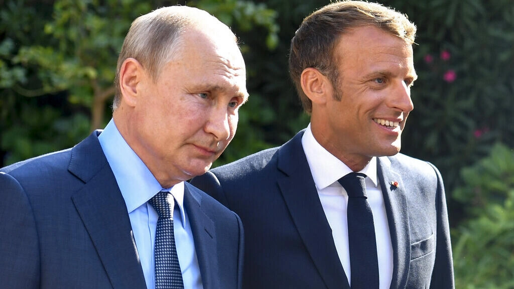 プーチンとマクロン