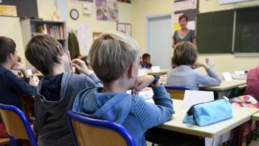 2022年の新学期が近づいても、4,000人の教職員のポストは埋まらないままです。Fred Tanneau/afp