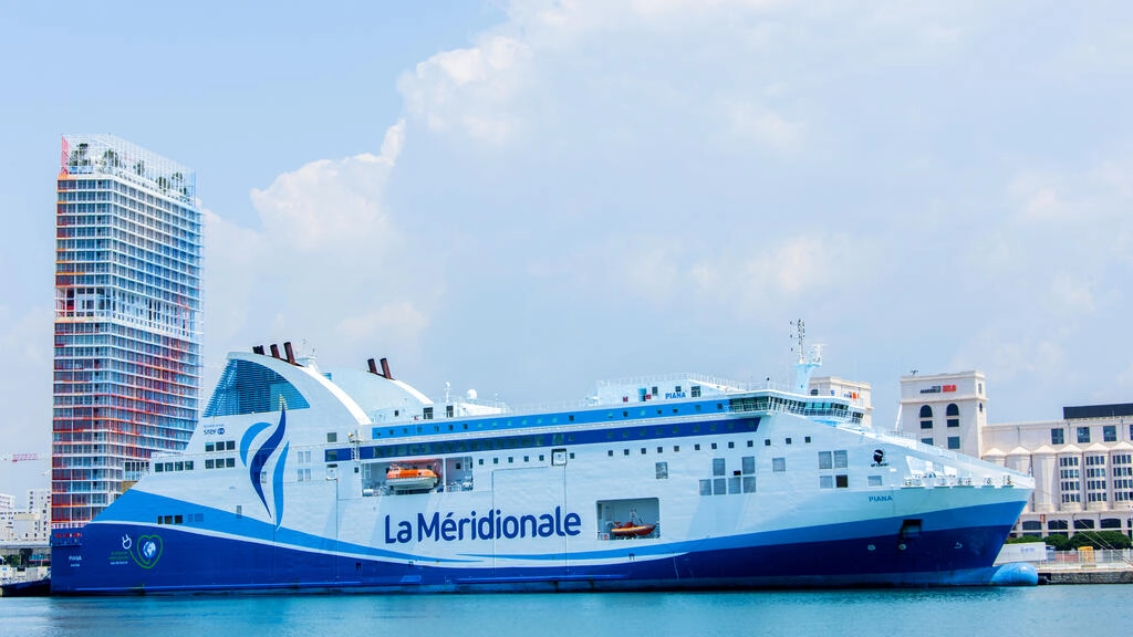 世界初の粒子ゼロ粒子船が地中海で出航