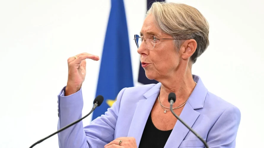 フランスと欧州のエネルギー事情について記者会見するエリザベート・ボルン首相(2022年9月14日、パリ)。REUTERS/POOL