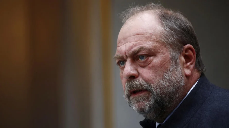司法大臣のエリック・デュポン・モレッティは、「違法な利益取得」で裁判にかけられているとして共和国司法裁判所に紹介されています。© ゴンサロ・フエンテス/AP