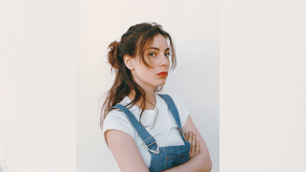 セラピータクシーの元歌手、アデのアメリカンドリーム