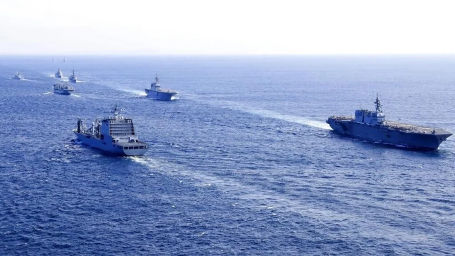 日本は、中国と北朝鮮が表す増大する脅威と、ロシアのウクライナ侵攻による世界的な地政学的影響に対処するために、防衛と安全保障戦略を強化しようとしています。AP