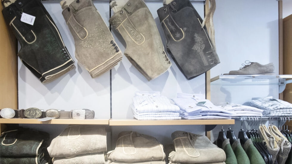 オーストリア：伝統的な衣装はこれまで以上にファッショナブルです