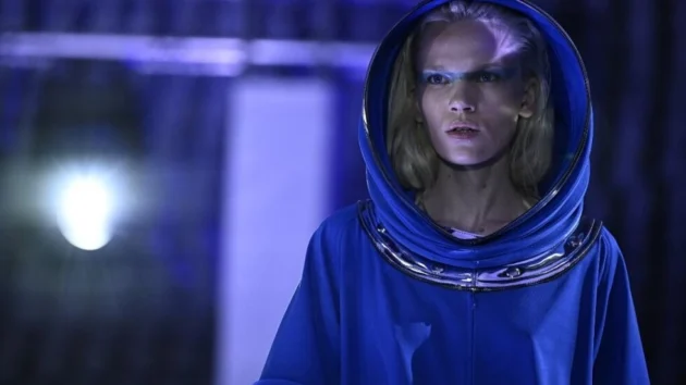 ファッションウィークはドラマとキャットウォークでパリで始まります