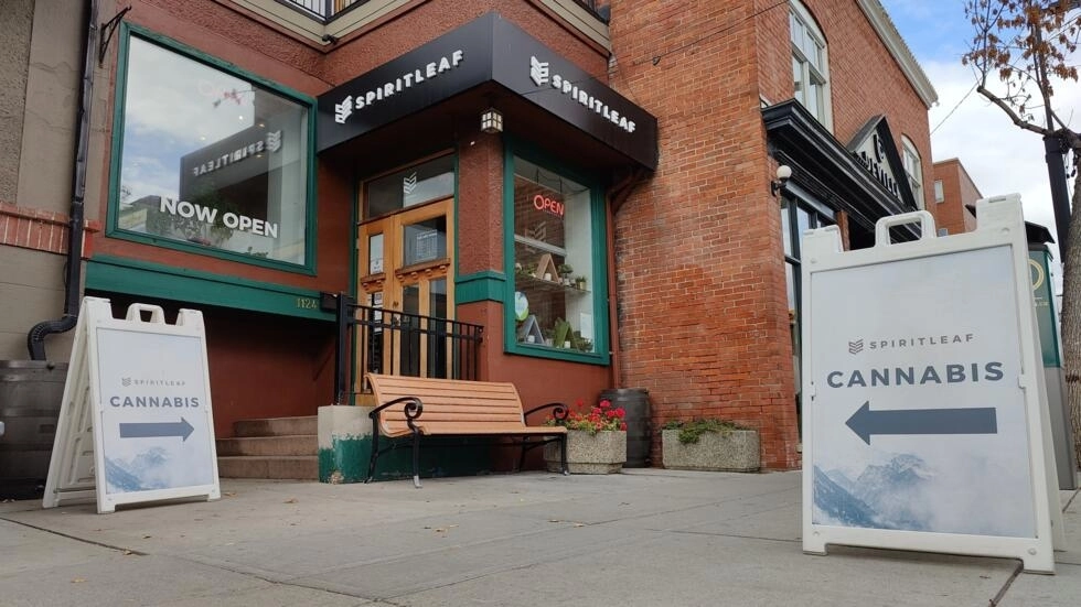 5年間の合法化の後、カナダの大麻は減少しつつあります