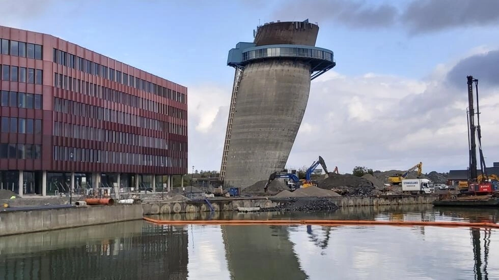 ノルウェーは炭化水素生産とエネルギー転換の間に挟まれた