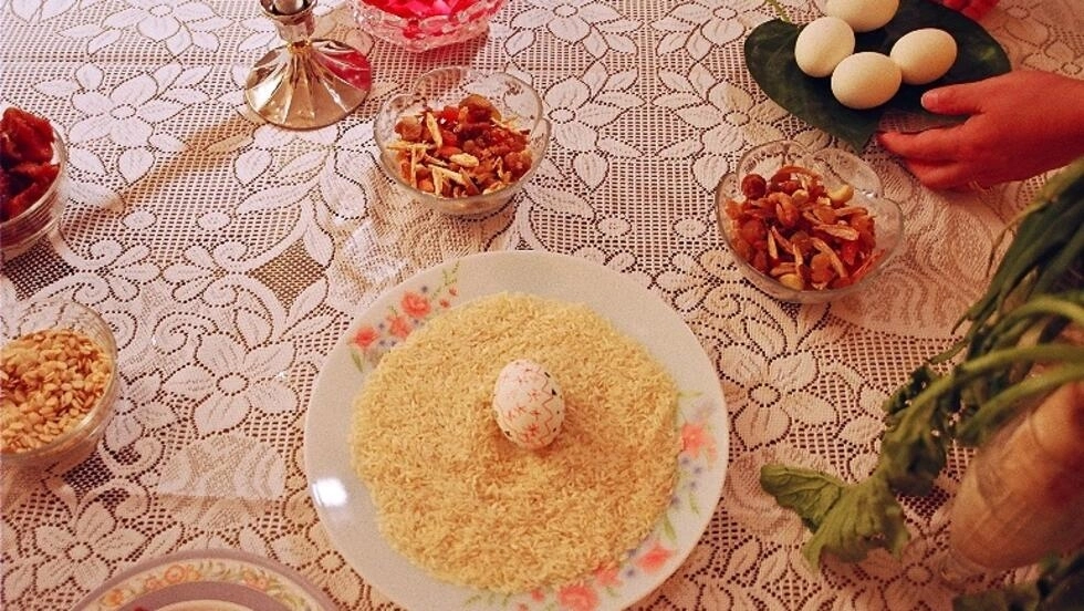 世界の新年 インド：ナブロズと共に、パルシスは自然と豊饒を祝う