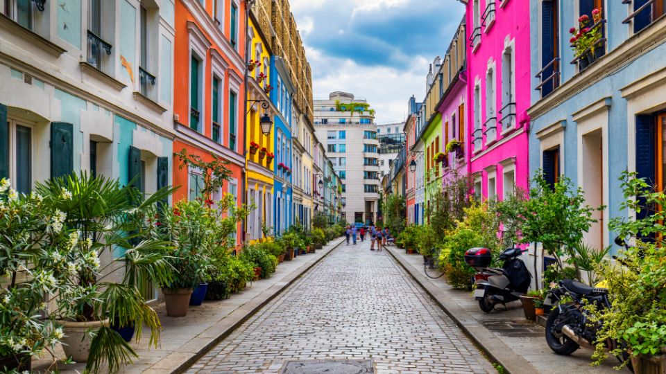 パリ12区のクレミュー通り