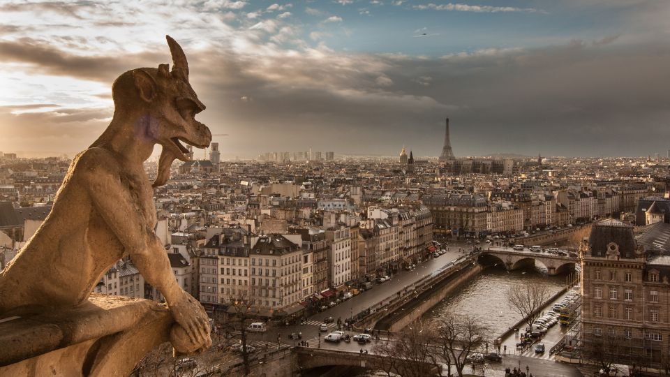 ノートルダム大聖堂のゴーギュール (Les gargouilles de Notre-Dame)