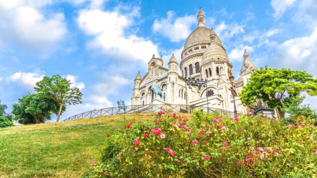 モンマルトルの丘