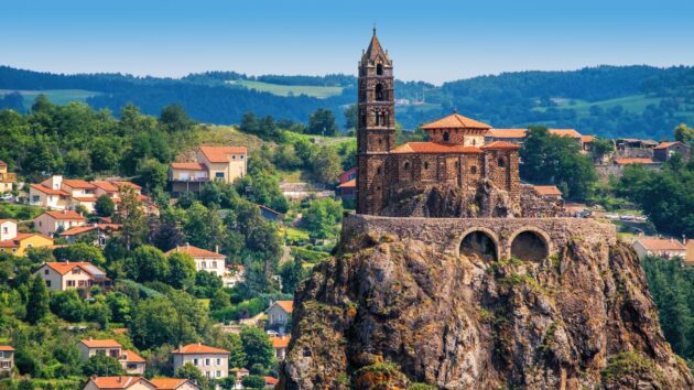 サン・ミッシェル・デギレ礼拝堂 ル・ピュイ・アン・バレー