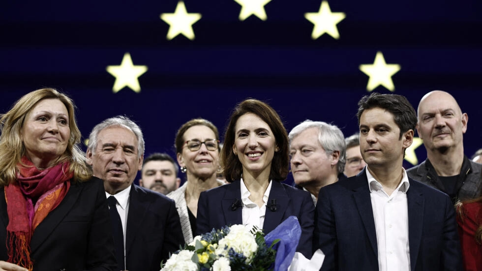 マクロンの党は、フランスの極右を視野に入れたEUキャンペーンを開始する