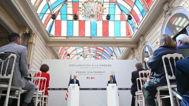 フランスと米国は中東の爆発を防ぐための努力を強化する、とマクロンは言う