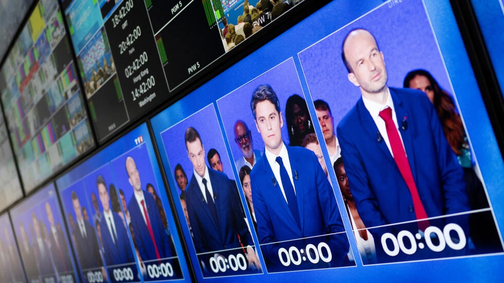 フランスの首相、極右のチーフが選挙討論で衝突し、激しい緊張を露呈する