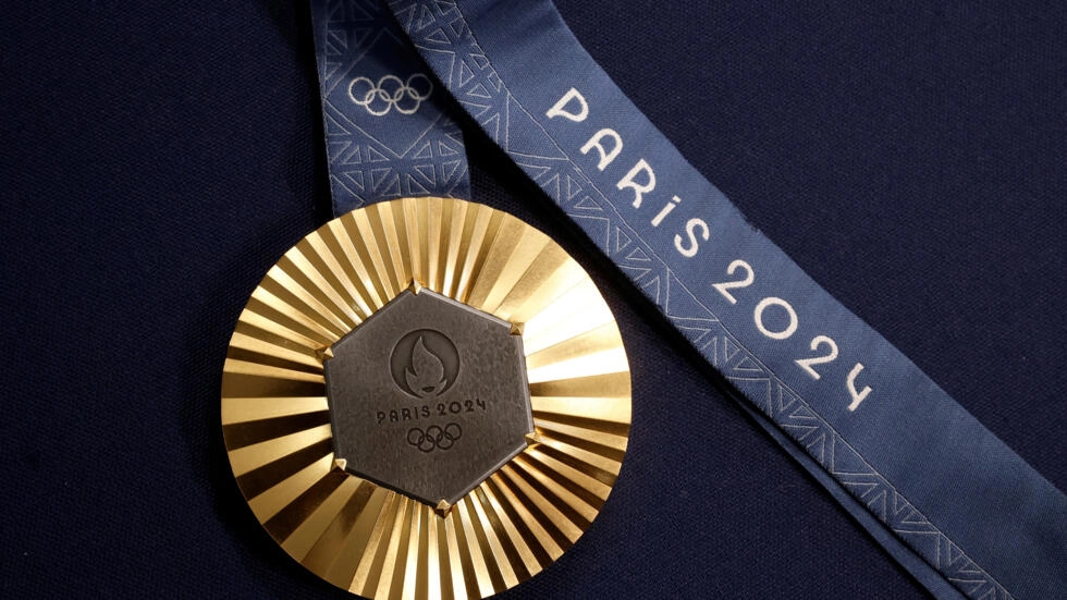 ブラジルの男性が偽のオリンピックメダルを売って捕まった