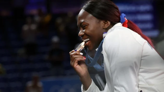 フランス軍の「チャンピオンの軍隊」がオリンピックのメダル数をどのように支配したか