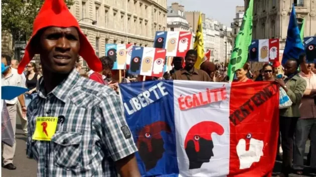 事実対感情：フランスは本当に外国人に「浸水」されているのでしょうか？