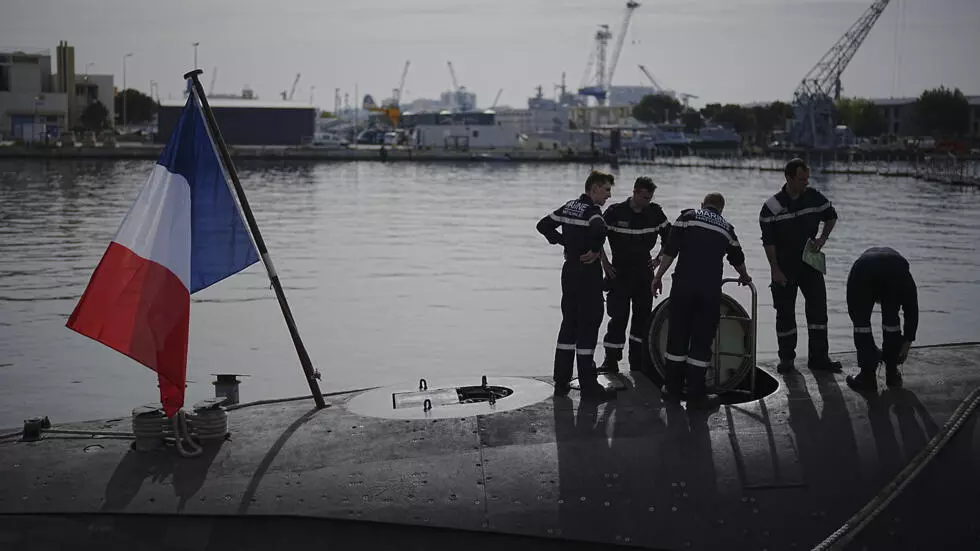 ヨーロッパの上にフランスの核傘があるとは、本当に何を意味するのでしょうか？