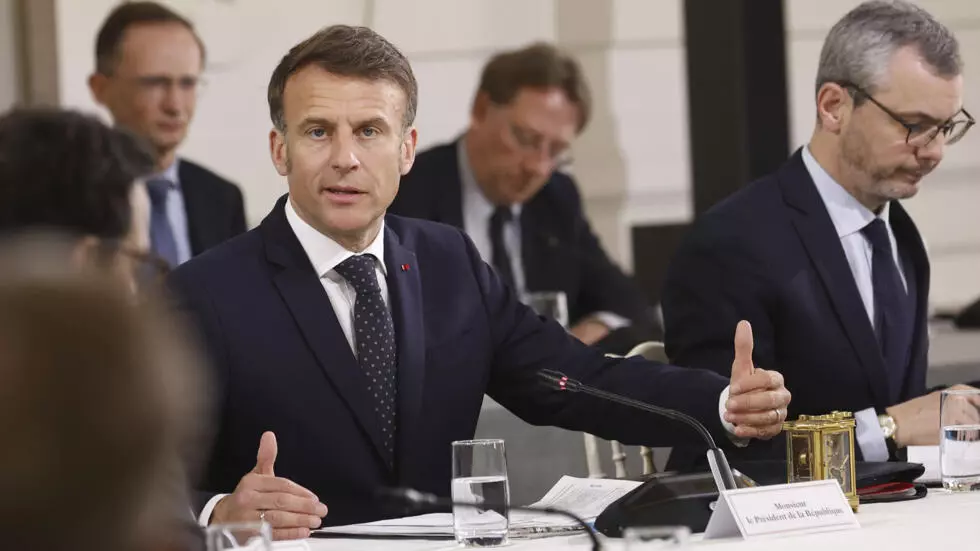 フランスの業界リーダーは、米国投資を凍結するマクロンの呼びかけを支援