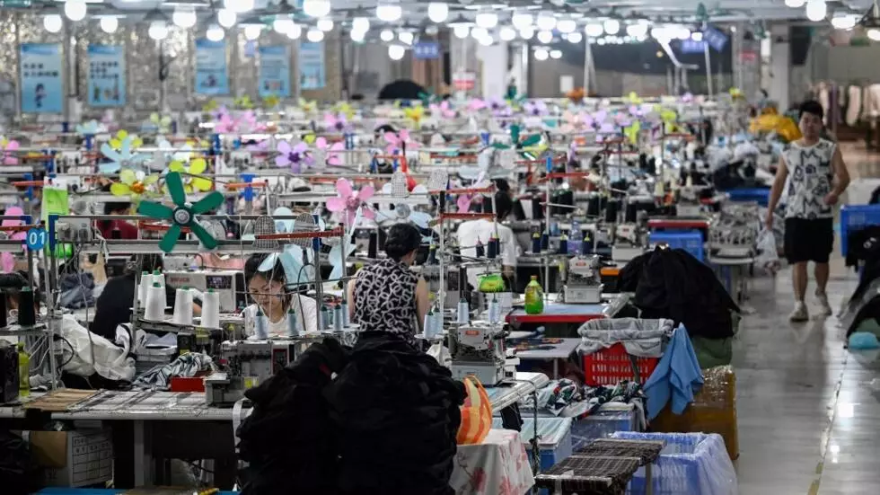 ファストファッションを制するフランスの法律は、上院で重要なテストに直面している